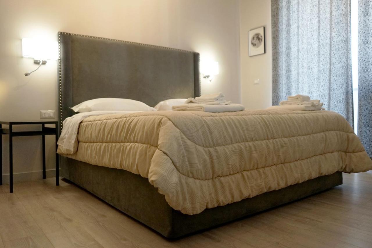 Re Di Smirne By Apulia Accommodation バーリ エクステリア 写真